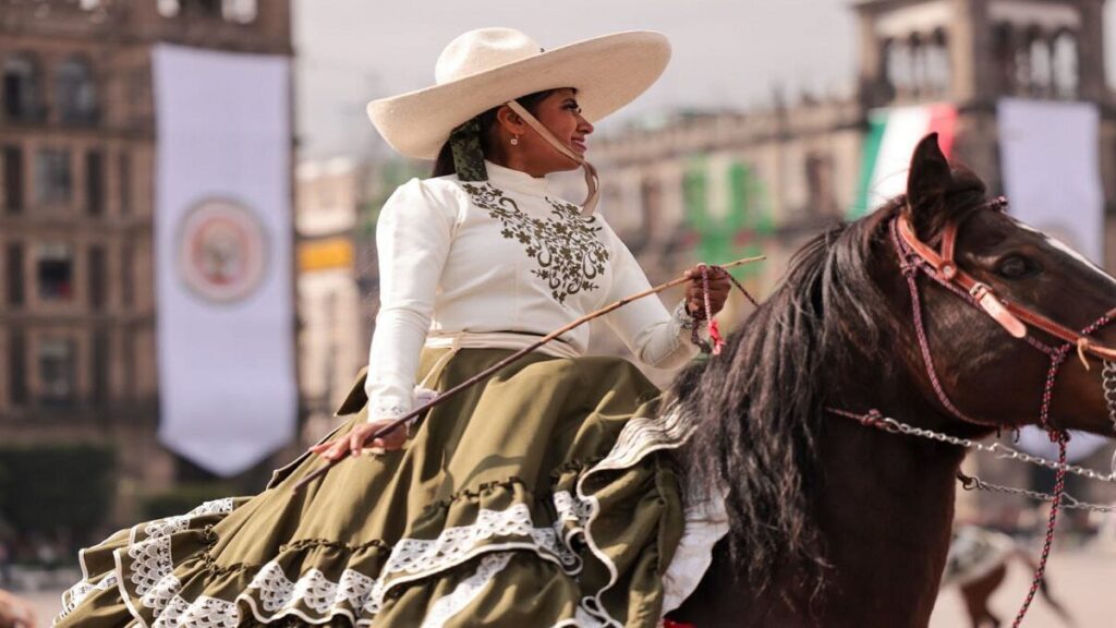 En imágenes: Festejan el 114 aniversario de la Revolución Mexicana 5 galeria 4