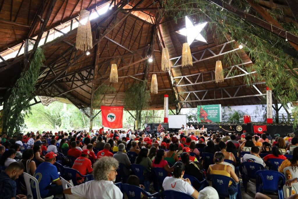 Movimiento sin Tierra de Brasil celebra 41 años de lucha en el marco de su Congreso nacional 2 gh3bfldxcaaprig