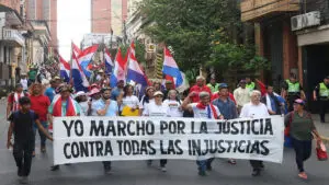 Paraguay vivirá tres días de marchas contra el presidente Santiago Peña 1 paraguay marcha