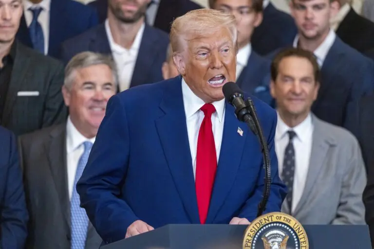 Trump amenaza con vetar proyecto que limita su autoridad arancelaria 1 af079dc8a31516152c67d03bccd17ac5fa846851