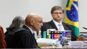 Justicia brasileña revoca leyes que prohibían el lenguaje inclusivo en escuelas públicas 11 bolsonaro supremo3