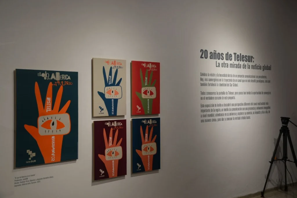 20 años de teleSUR: inauguran exposición híbrida "La otra mirada de la noticia global" 8 9