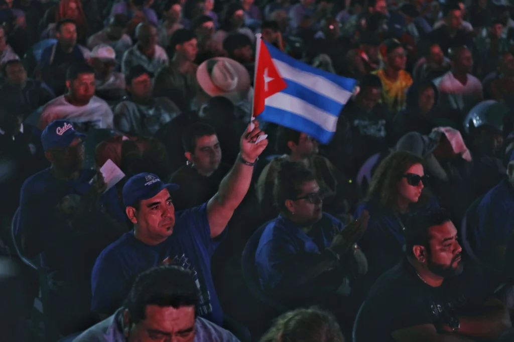 Primer ministro Manuel Marrero: "Cuba no se rinde, no claudica, no se pone de rodillas ante nadie" 5 acto 3
