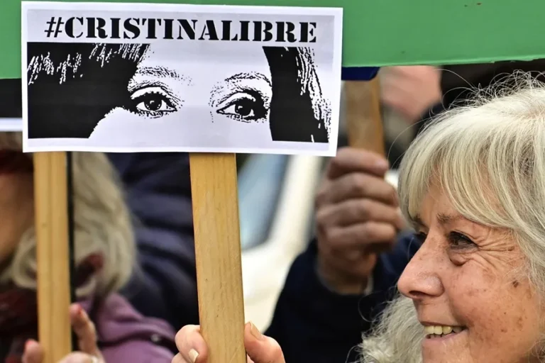Campaña internacional "Cristina Libre" cobra fuerzas en América Latina 4 cristina libre