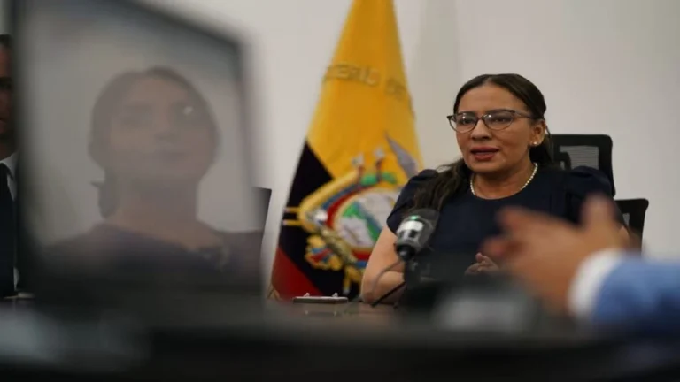 ecuador ministra