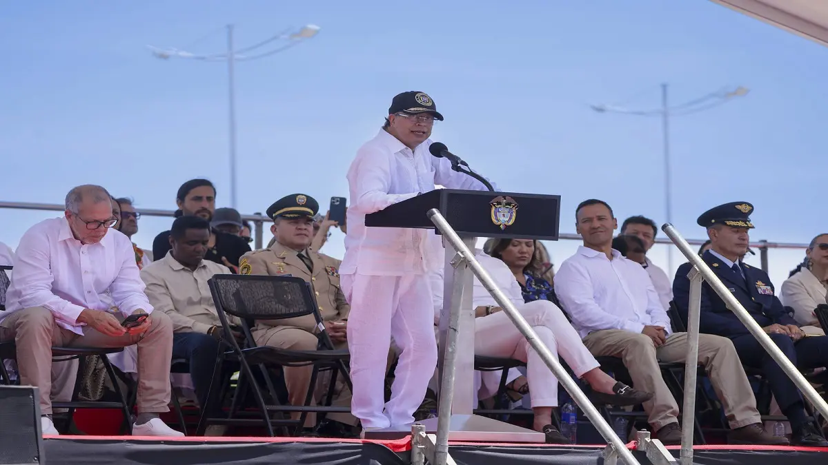 gustavo petro discurso independencia foto presidencia.jpg