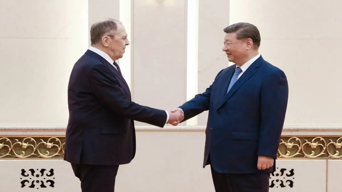 Canciller ruso se reunió con el presidente chino Xi Jinping por próxima visita de Vladimir Putin 2 lavrov xi jinping.jpg
