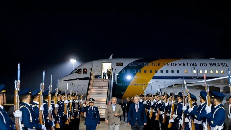 Presidente Lula da Silva llega a Chile para asistir a cumbre por la democracia 1 lula