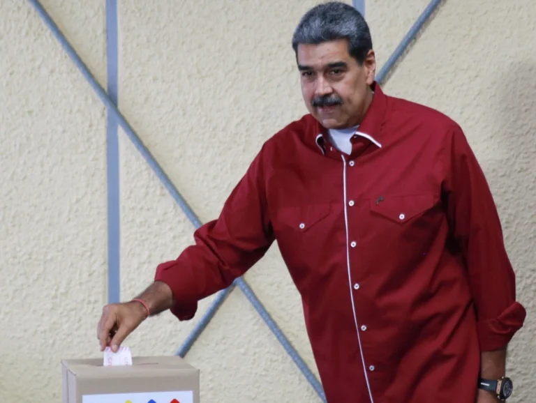 Maduro: "En Venezuela, quien elige al presidente es el pueblo, no una potencia extranjera" 1 maduro new 1