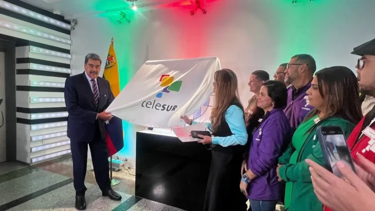 ALBA felicita a teleSUR por su 20 aniversario 1 maduro telesur