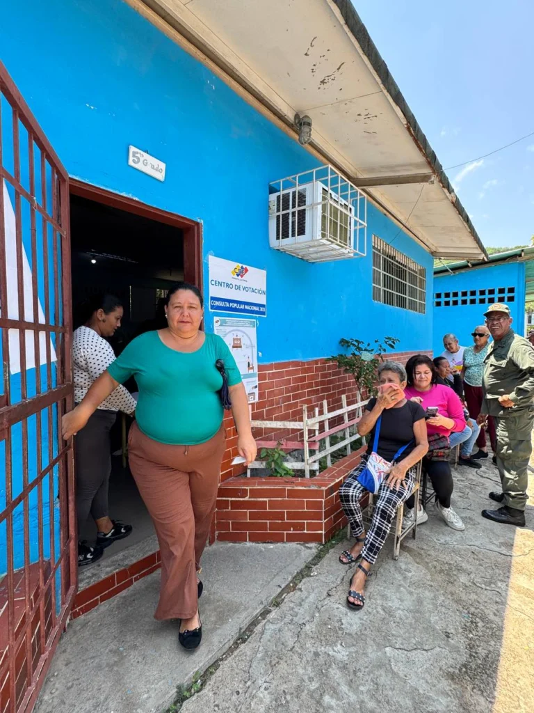 En imágenes: Venezuela se moviliza para ejercer su derecho al voto 11 photo 2025 07 27 13 52 14