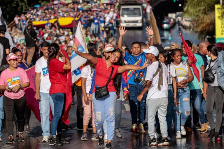 Nicolás Maduro: "no hay mejor forma de celebrar el cumpleaños de Chávez que con el pueblo movilizado" 1 photo 2025 07 28 18 32 58