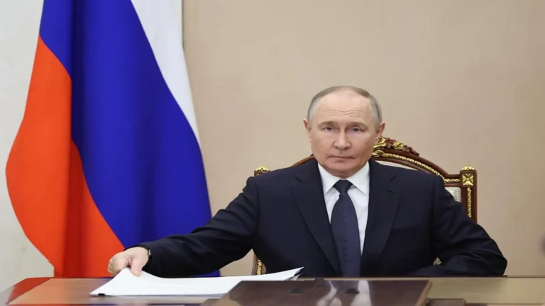 Rusia y Ucrania retoman negociaciones mientras Occidente estimula el conflicto 1 putin ucrania