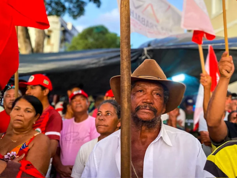 MST lanza una carta urgente al Brasil: “¿Dónde está la Reforma Agraria, Lula?” 1 reforma agraria mst lula
