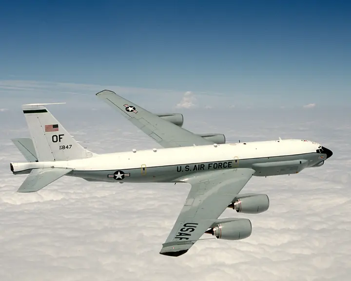 Denuncian incursión de avión espía RC-135 de EE.UU. en Venezuela durante jornada electoral 2 usaf combat sent.jpg
