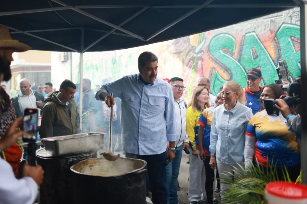 Nicolás Maduro lidera inauguración de Base de Misiones Socialistas en comuna Sarría, Venezuela 5 4136e901 28f8 4f55 8be7 8e7488bd9bc0