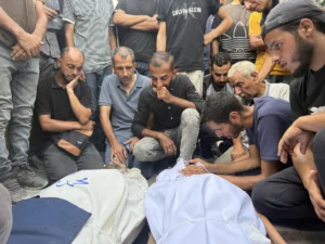 Ataques israelíes en Gaza dejan 68 muertos en un día mientras aumentan muertes por hambruna 20 72818ea672dff09e1892ac9e020bd328ef8a30a4