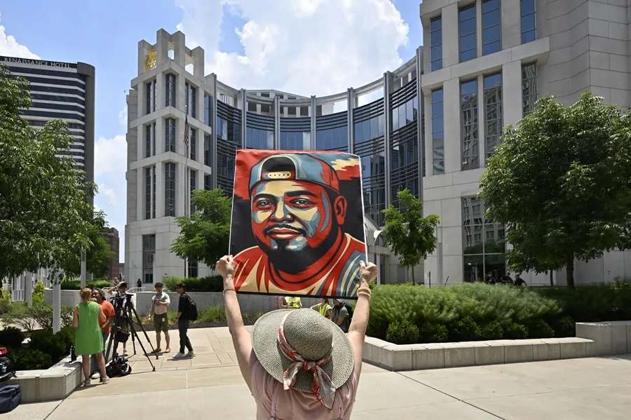 Defensa de Ábrego García busca desestimar cargos en EE.UU.