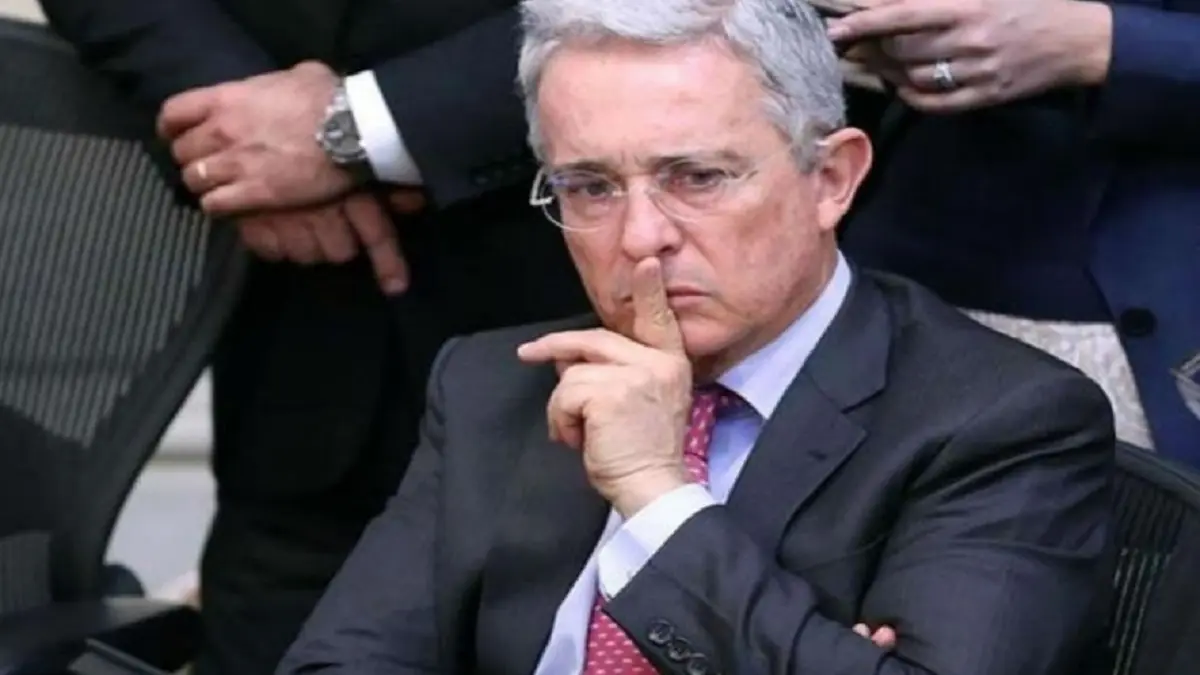 alvaro uribe foto efe.jpg