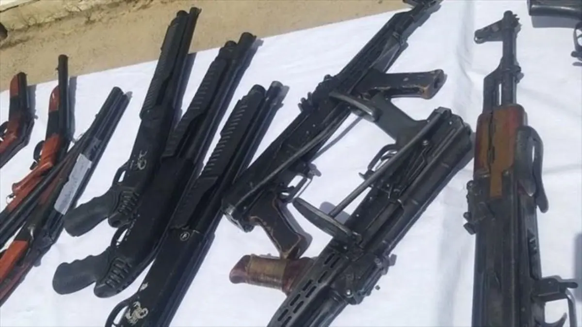 armas iran.jpg