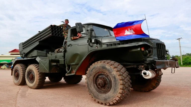 Tailandia y Camboya: Otro capítulo de la Segunda Guerra Fría 1 camboya tailandia enfrentamientos foto efe