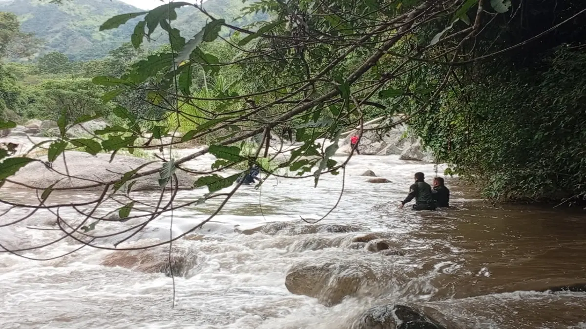 colombia crecida rio peralonso foto la noticia.jpg