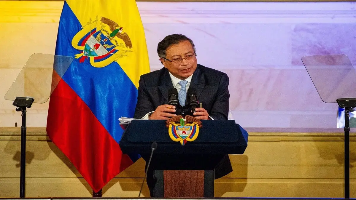 colombia petro 3.jpg