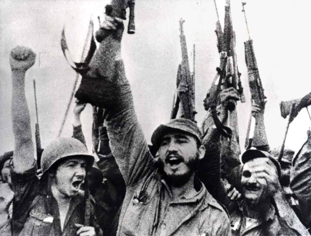 Presidente Díaz-Canel recuerda a Fidel: "es una constante, guía y reto, ejemplo y desvelo" 2 Presidente Díaz-Canel recuerda a Fidel: “es una constante, guía y reto para nuestra Revolución”