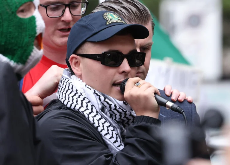 e7b808dab8d0611182aa95fd43a95897a337795aw