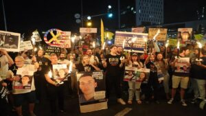 familias rehenes protesta