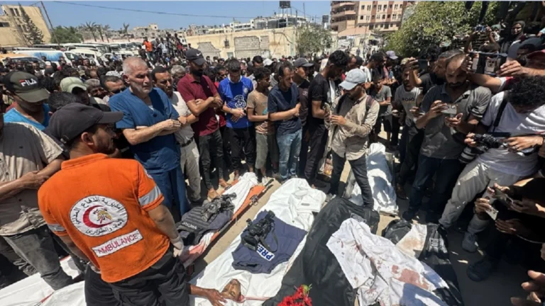gaza ataque hospital nasser masacre periodistas foto efe