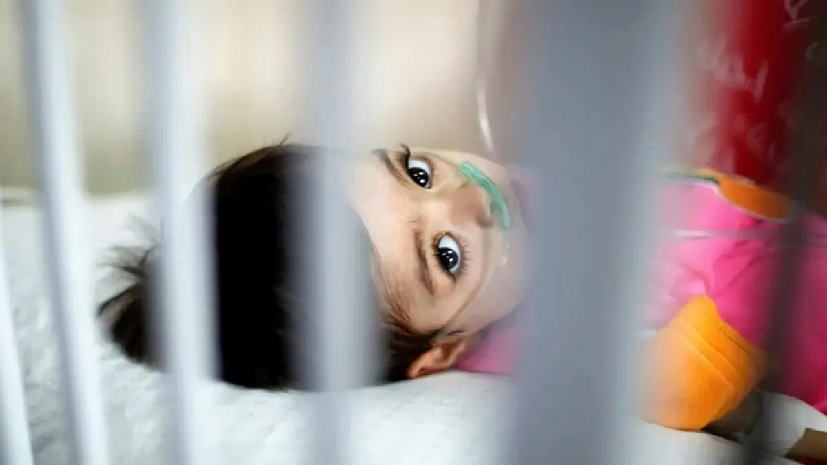 gaza bebe.jpg