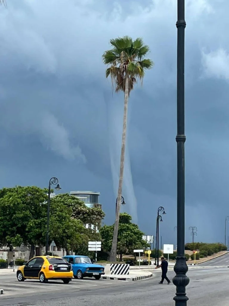 En imágenes: Tromba marina en La Habana, ¿cuáles son sus causas y consecuencias? 8 image 1 4