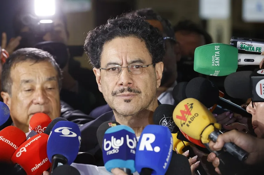 ivan cepeda precandidato presidencia colombia 2