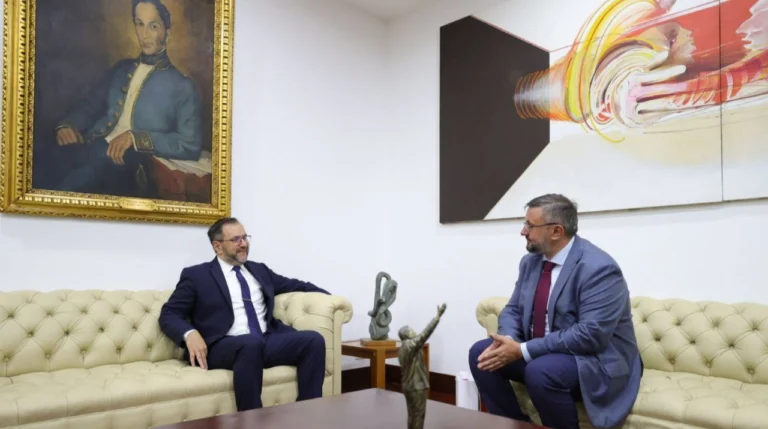 Venezuela y Rusia impulsan nuevos puentes académicos y culturales 1 photo 2025 07 31 19 22 38