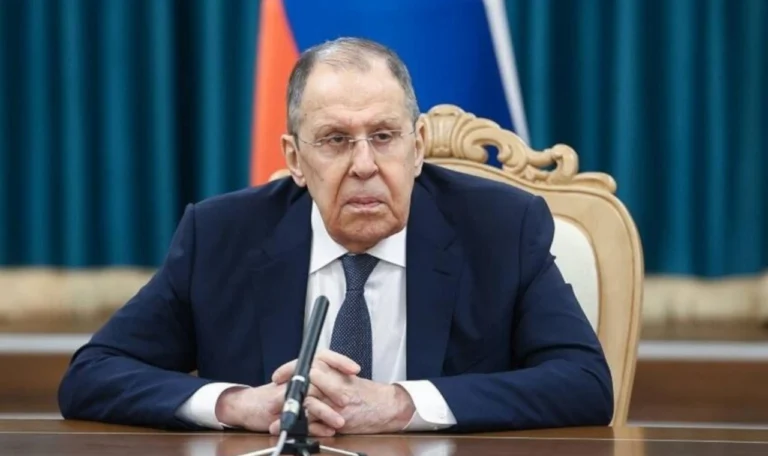 rusia lavrov alaska01