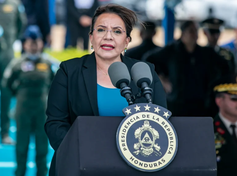 Honduras rechaza falsas acusaciones de narcoestado hechas por fiscal estadounidense 1 xiomara castro 1