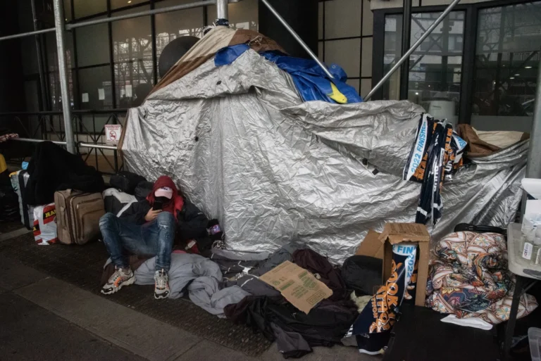 Defensores sociales critican decreto de Trump para abordar la falta de vivienda 1 york1
