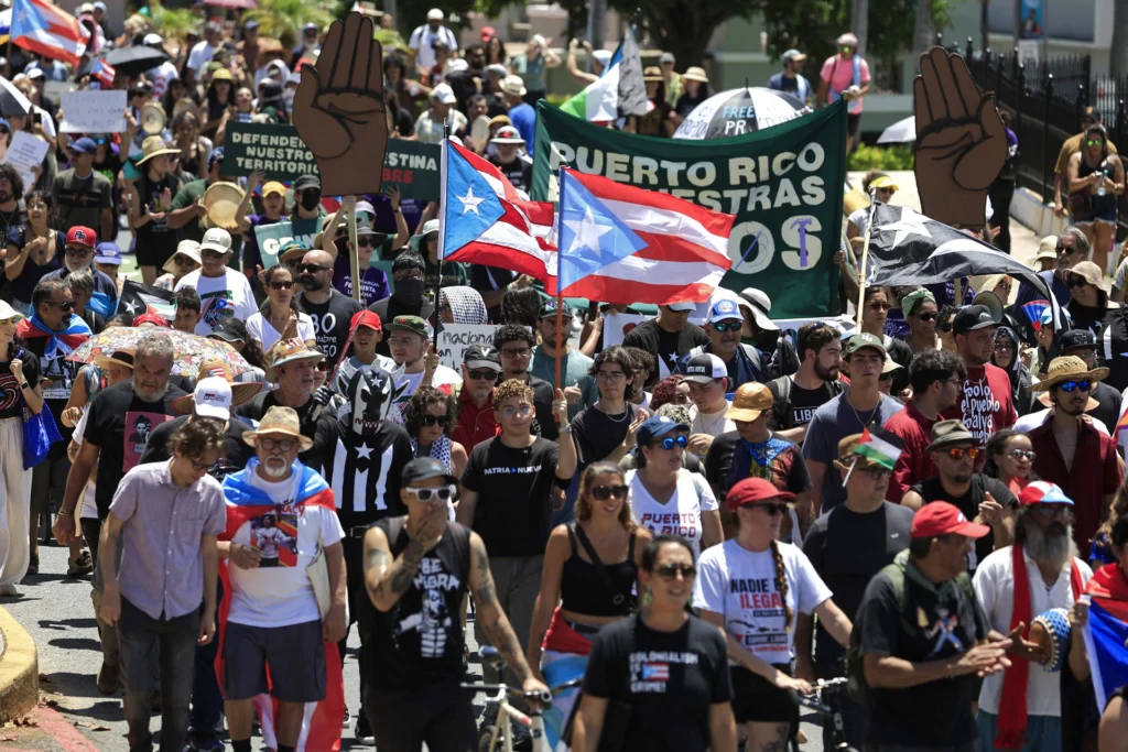 Puerto Rico marcha por su independencia de los EE.UU. 2 Puerto Rico marcha por su independencia de los EE.UU.