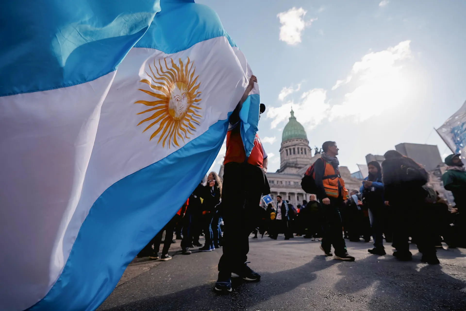 8022983602001w 1.jpg