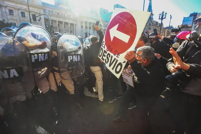 974853 marcha 20jubilados 2024 09 25.jpeg