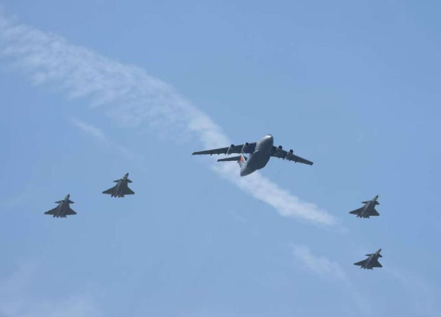 Restos de 30 mártires chinos de Guerra de Corea repatriados desde República de Corea 31 captura de pantalla 2025 09 12 110816.png
