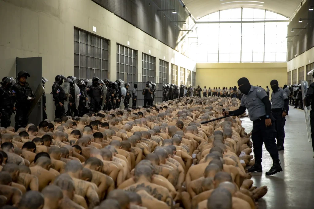 Estados Unidos y su estrategia de deshumanizar al pueblo venezolano