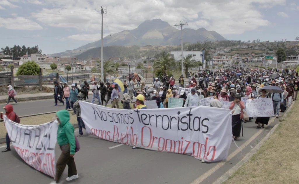 La lucha sigue: sectores populares de Ecuador continúan en paro nacional