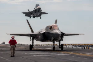 Aviones F-35 de la Marina estadounidense aterrizan en Puerto Rico 5 f35