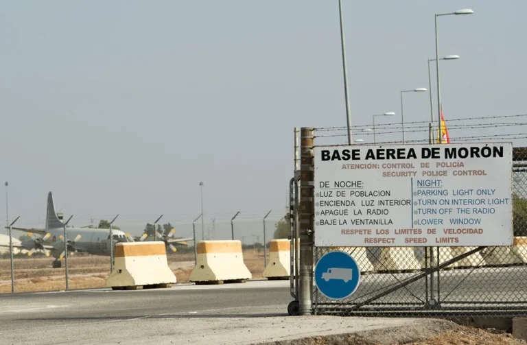 España bloquea tránsito de armas de EE.UU. hacia Israel desde las bases de Rota y Morón 1 moron