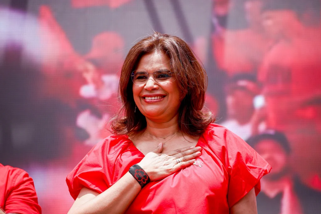 Honduras: Partido Libre lanza 