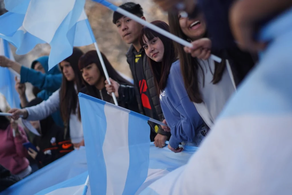 En imágenes: Argentinos celebran victoria peronista en legislativas de Buenos Aires 5 whatsapp image 2025 09 07 at 8 31 29 pm 2