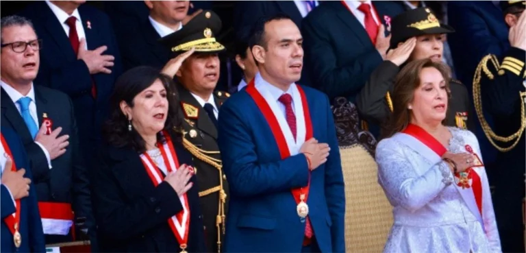 Crisis tras crisis: ¿cambia algo en Perú tras la designación de su 7° presidente en 9 años? 1 1760096215689 portada 01