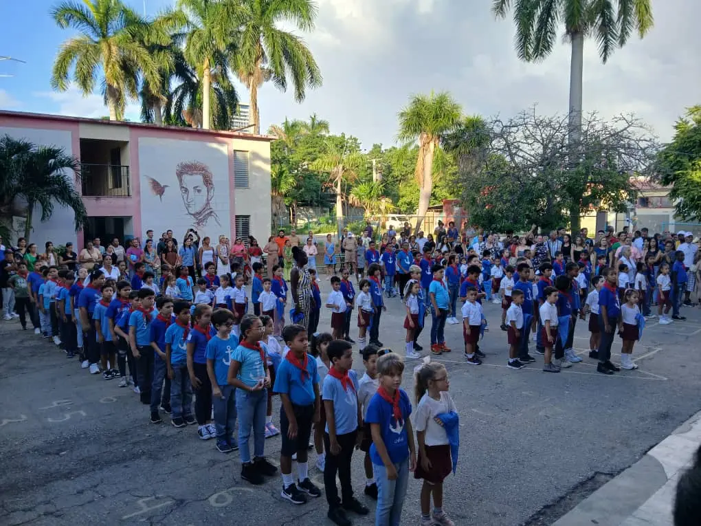 Cuba honra el legado del Che Guevara en el 58º aniversario de su asesinato 2 8 octubre 1.jpeg